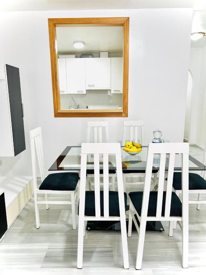 Precioso Apartamento Cerca Del Mar Con Wifi, Piscina Y Parking ลาเอร์ราดูรา ภายนอก รูปภาพ